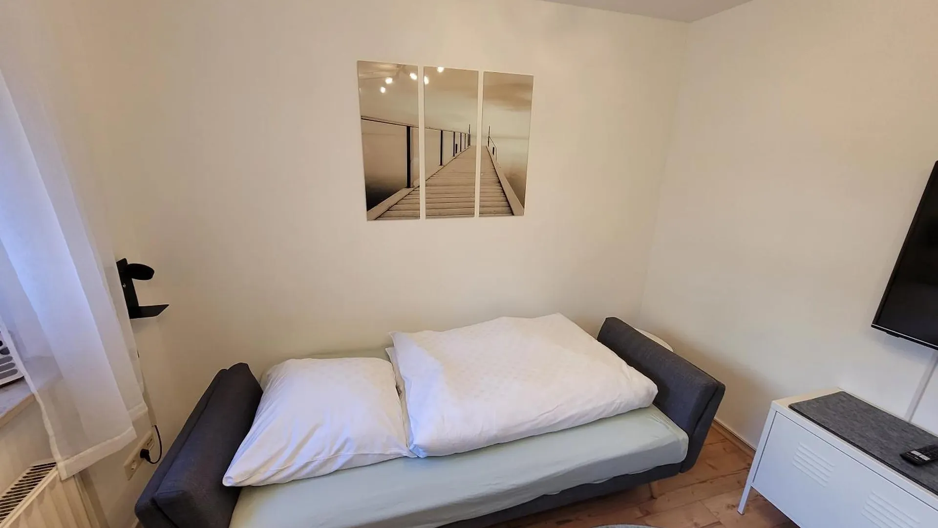 Fewo - Klein Aber Fein, 1-3 Personen, Souterrain Rodental 0*,  Germany
